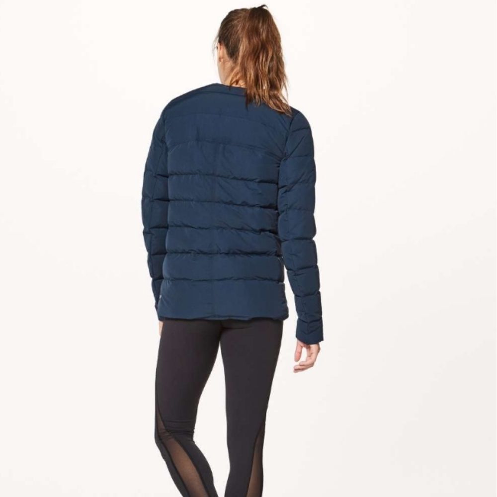 Lululemon Just Enough Puff Jacket in color Inkwell size 10 new no tag - Picture 6 of 16